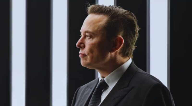 Elon musk first trillionaire