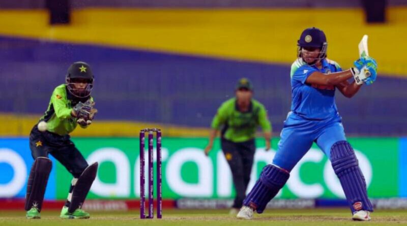 India crush Pakistan 12-0