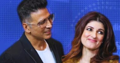 Twinkle Khanna Akshay Kumar Interrogate